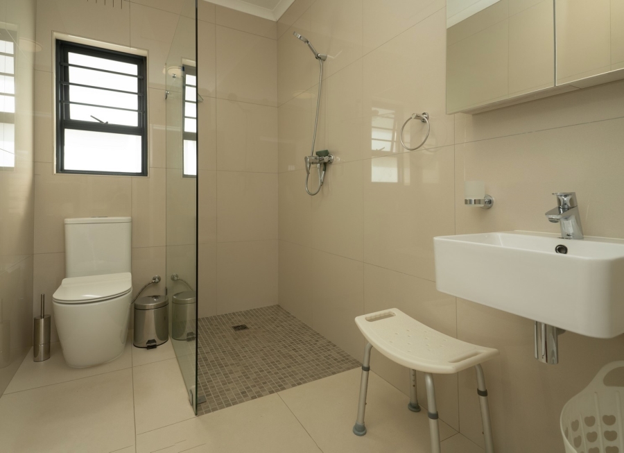 7 Bedroom Property for Sale in Fish Hoek Western Cape